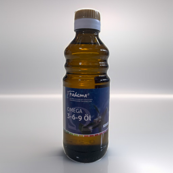 Pahema Omega 3-6-9 Öl in Glas